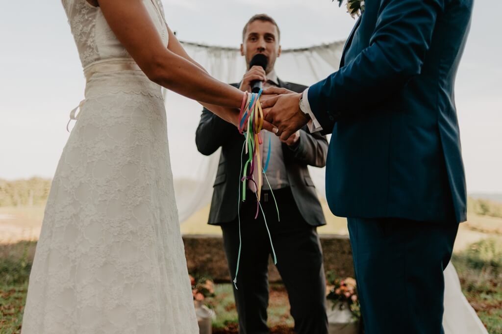 rituel rubans ceremonie laique mariage